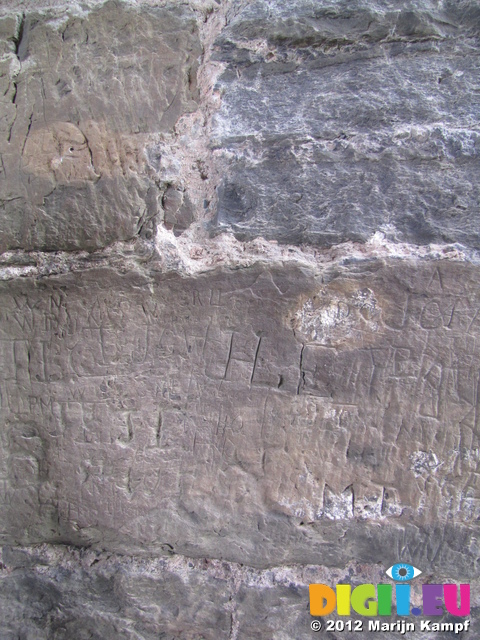 SX22879 Grafitti at Clun Castle